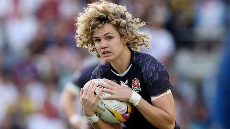 Fit-again England full-back Kildunne starts against France in semi-final