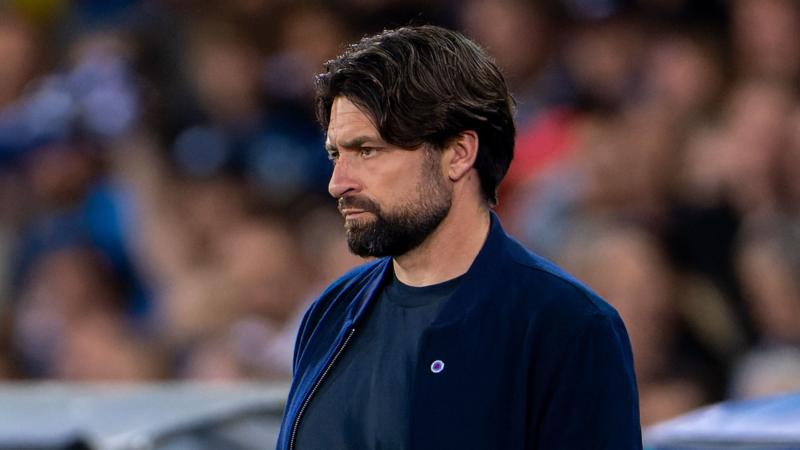 Pressure Mounts: Rangers Boss Martin on the Brink!