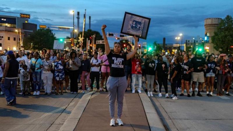 Wisconsin officials open investigation into fatal police shooting