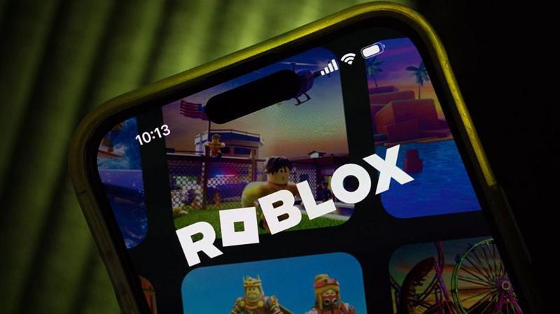 Roblox defends expanded age‑checks after parents raise concerns over errors