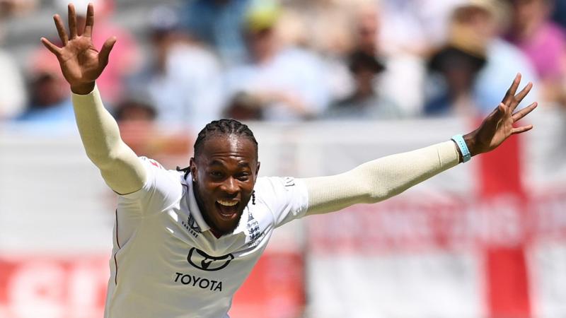 'Shock and awe - England bring big guns to Ashes shootout'