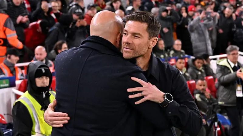 Alonso, abierto a dirigir al Liverpool