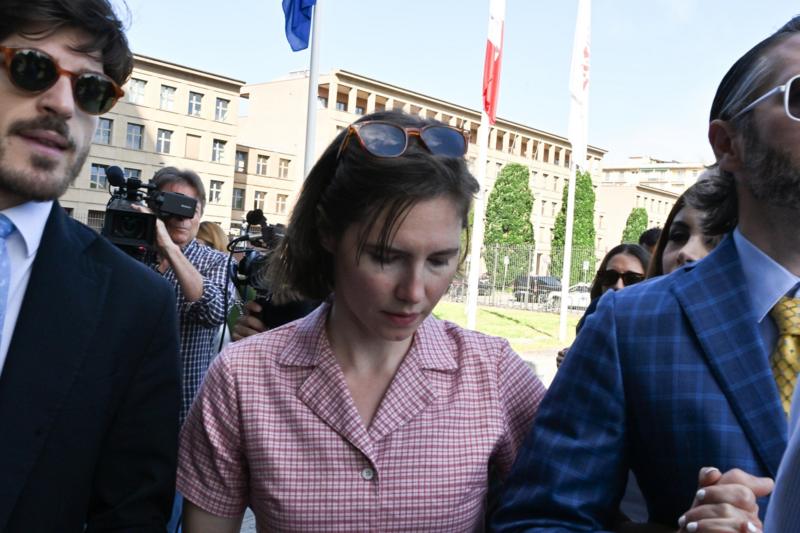 Amanda Knox: 'Going To Keep Fighting' After Slander Reconviction - BBC News