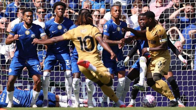 Weekly sports quiz: Who stood too close to Chelsea's wall?
