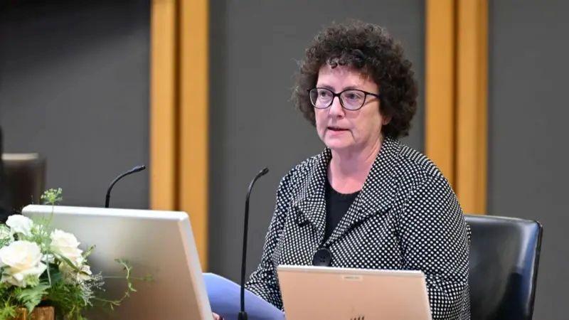 Elin Jones