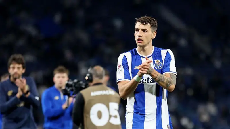 Jakub Kiwior Joins FC Porto Permanently After Leaving Arsenal