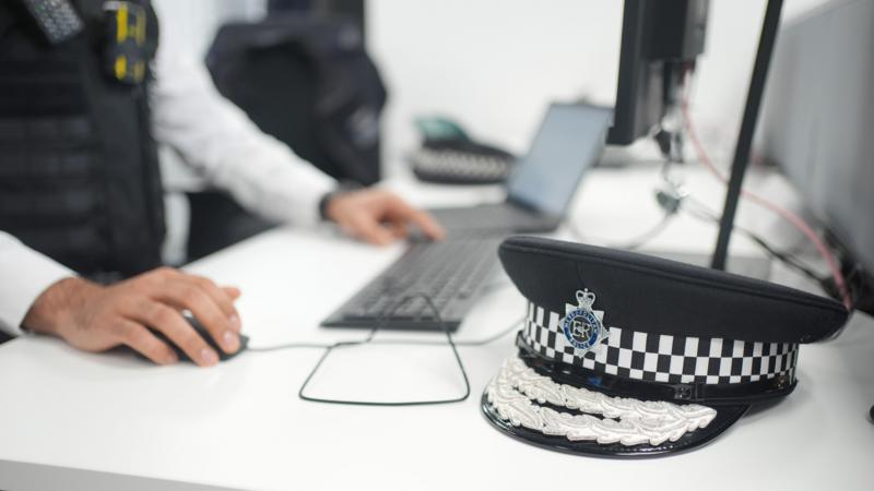 Met Police civilian staff vote to strike over pay