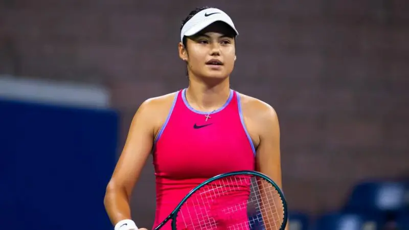 Raducanu's Korea Comeback Cut Short by Injury Against Kasatkina.