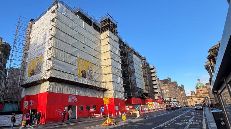 What's going on with Edinburgh's scaffolding hotel?