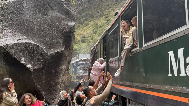 Passenger describes 'chaos' after head-on Machu Picchu train collision