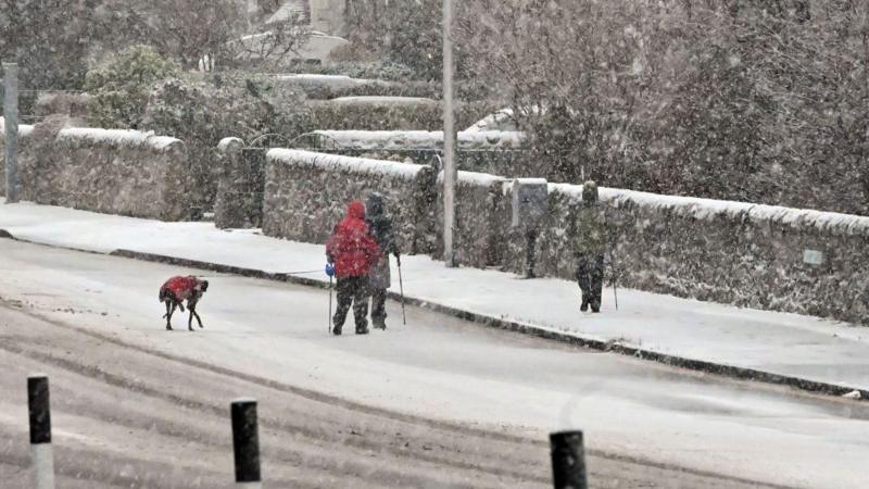 Snow and ice warnings issued by Met Office as sub-zero temperatures forecast