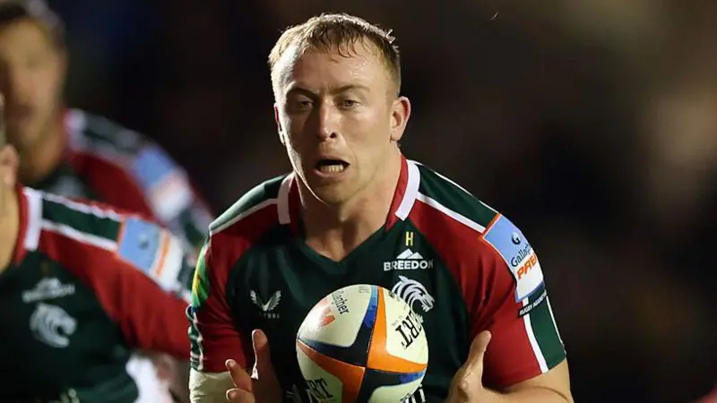 Steward y Reffell regresan al equipo de Leicester