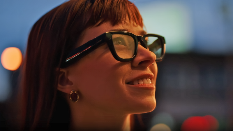 Google unveils plans to try again with smart glasses in 2026