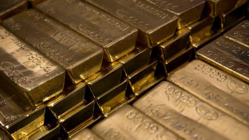Ex-CIA official accused of stashing $40m in gold bars is a 'master manipulator', prosecutors say