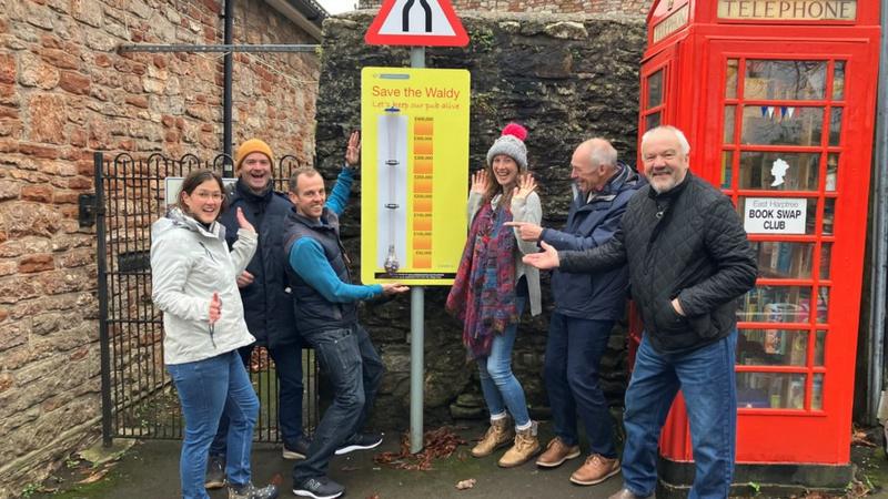 Milverton villagers asked to 'pop in for a pint' to save pub - BBC News