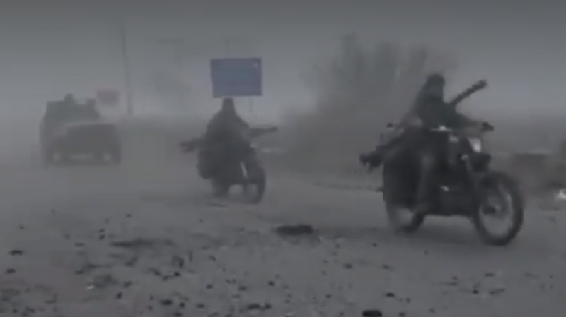 Fog helps Russian forces push deeper into key Ukrainian city of Pokrovsk