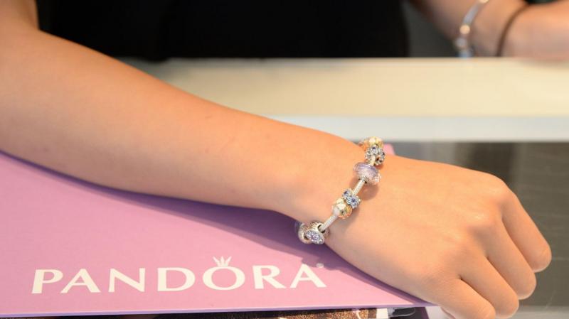 Pandora switching to platinum from  silver as prices surge