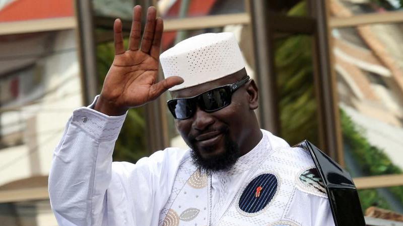 Guinea junta chief takes lead in controversial election as social media restricted