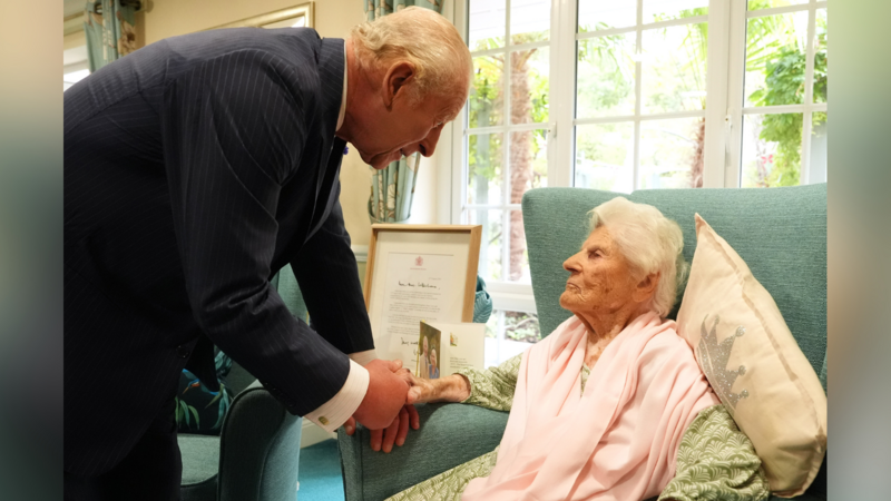 World's oldest person, 116, meets King Charles