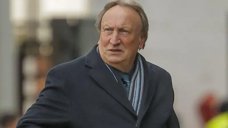 «Pensé que estaría en los Spurs»: Warnock regresa como entrenador del Torquay