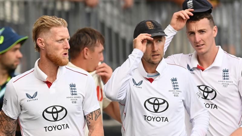I'd be licking my lips bowling to England - McGrath