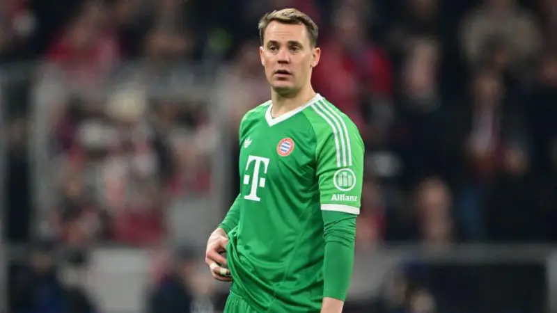 Calf injury rules Bayern Munich goalkeeper Manuel Neuer out "for the foreseeable future" 