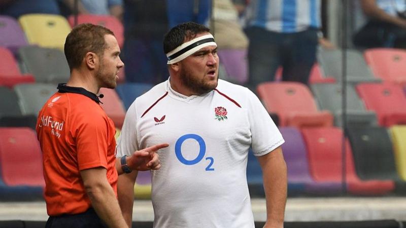 England's discipline 'verging on comical' - Dawson