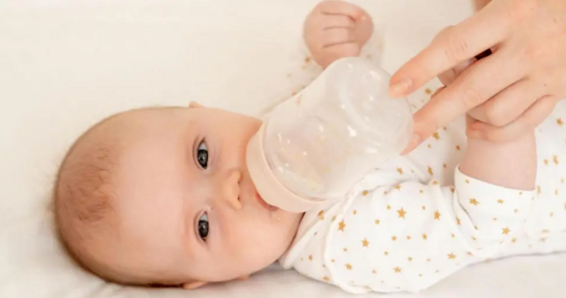 More baby formula products recalled over toxin fears
