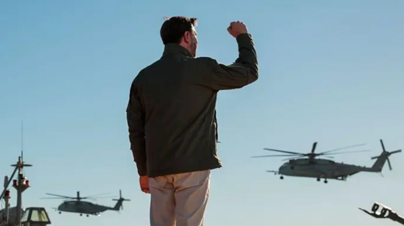 Vance celebrates US Marines 250th anniversary with live artillery demo