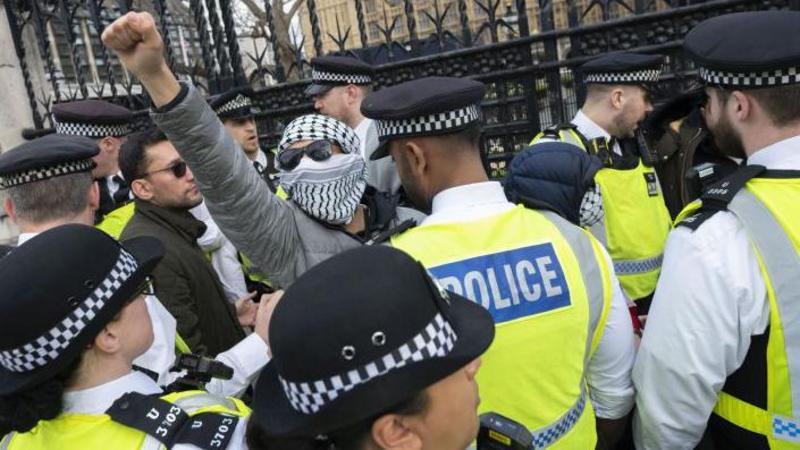 Government approves Met request to ban Al Quds Day march