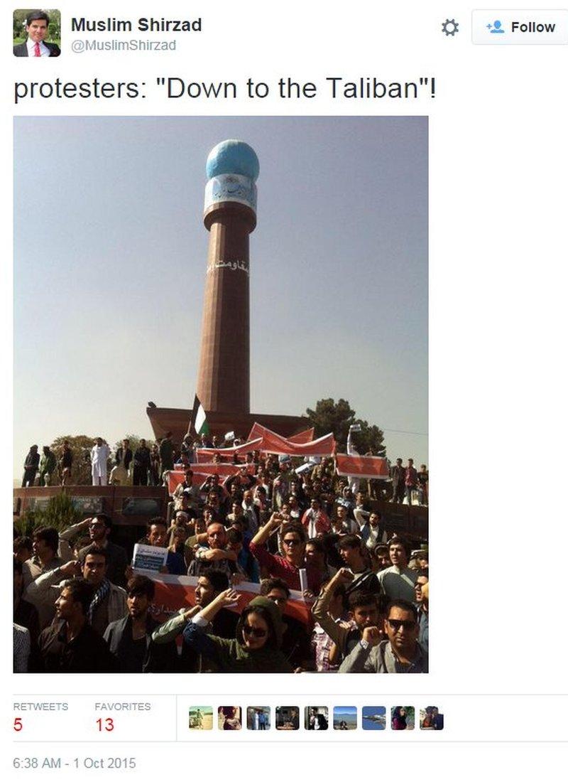 A crown of anti-Taliban protesters in Kabul