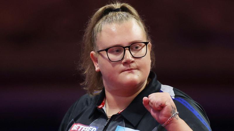 Greaves stuns Littler a day after Grand Prix win