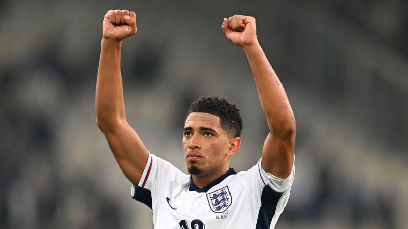 Bellingham Wins England Men's Player of the Year Award!