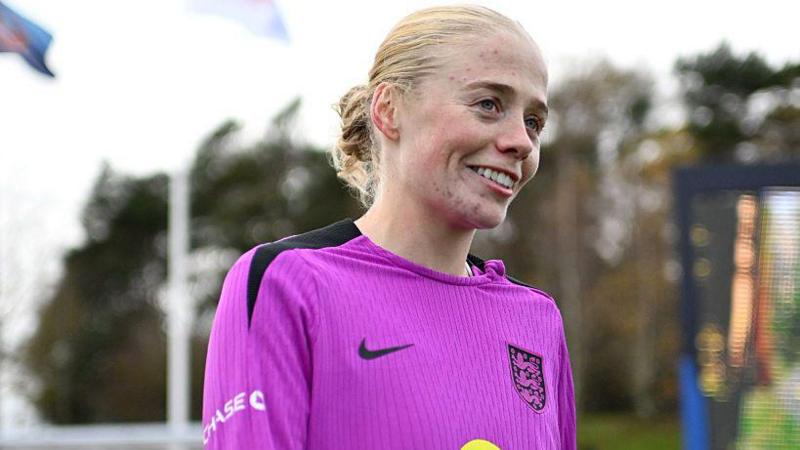 Fisk injury depletes England options in defence