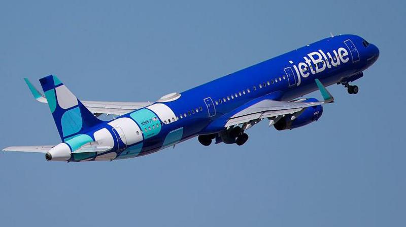 JetBlue pilot reports striking a drone while landing at JFK airport