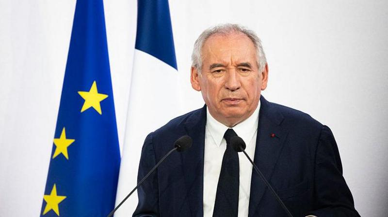 French PM fights for survival as rivals refuse to support confidence vote
