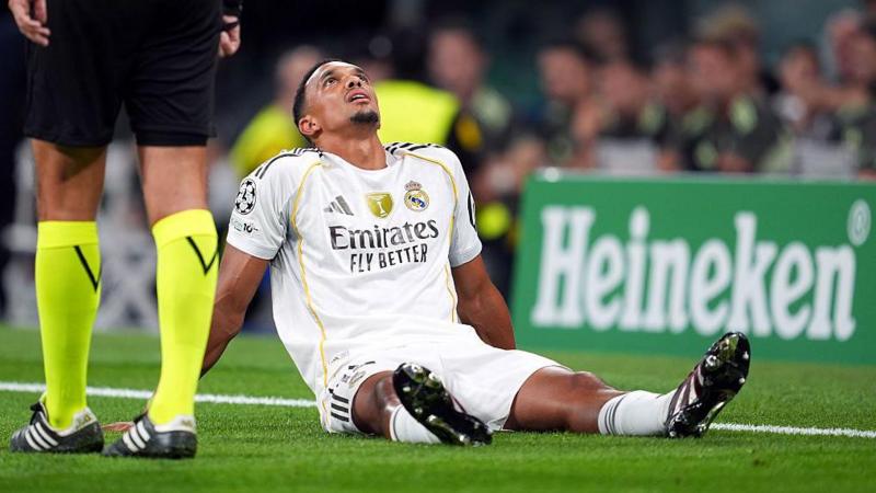 Alexander-Arnold Injury Blow: Faces Six-Week Sideline Spell