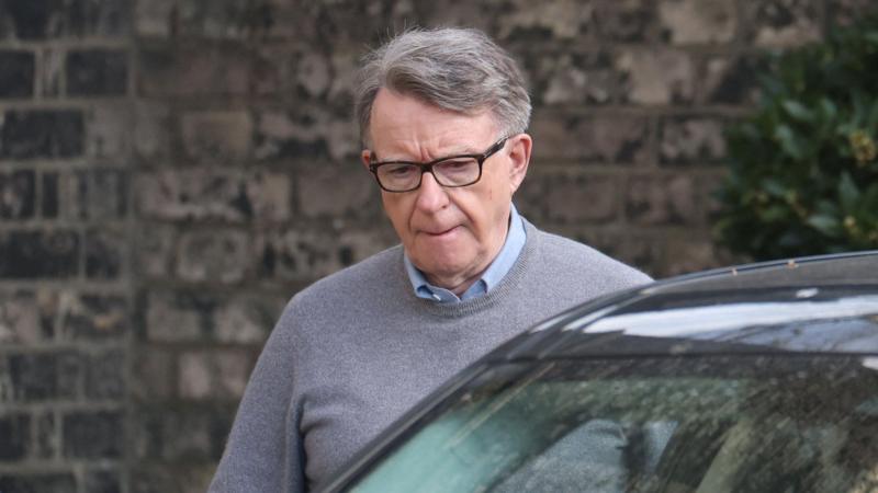 Starmer was warned of 'reputational risk' over Mandelson's links with Epstein, files show
