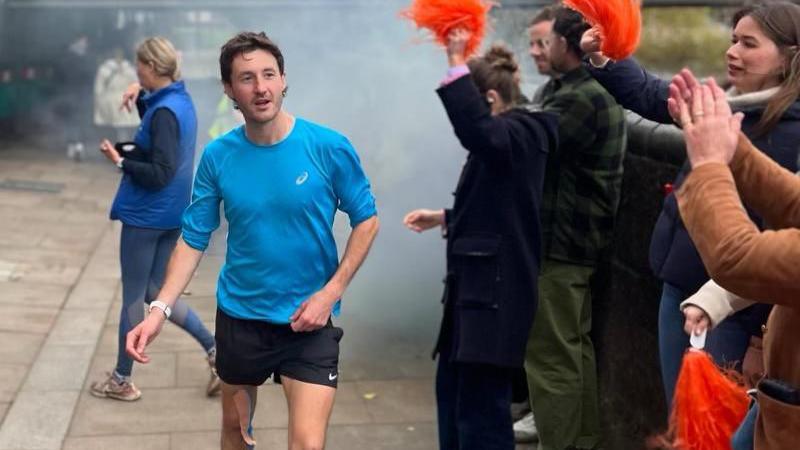 Tom Harding completing the run in London