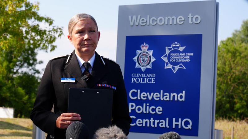 Police officers killed in wrong-way crash mourned in 'unimaginable loss'