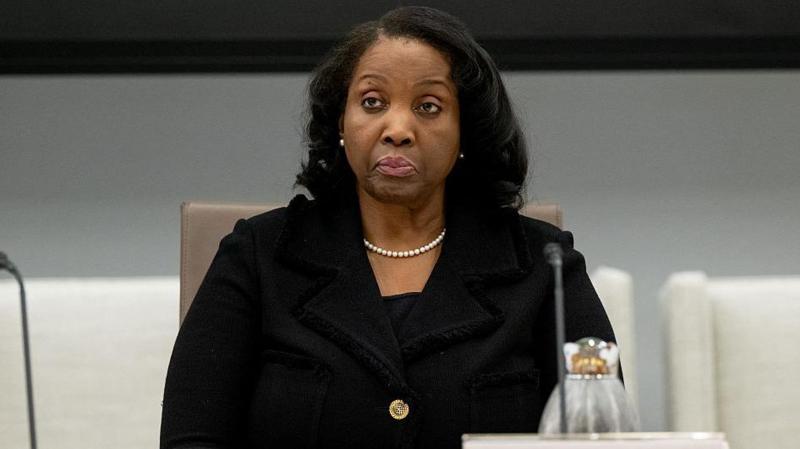 Supreme Court lets Lisa Cook stay at Federal Reserve for now