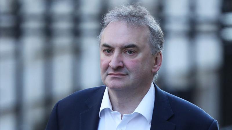 Don't sack cabinet secretary until Mandelson files published, Badenoch says