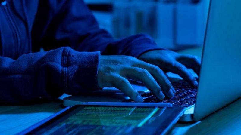 Computer hacking - BBC News