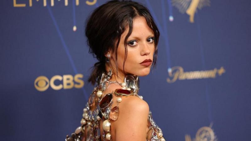 Watch: Best looks from the Emmys red carpet