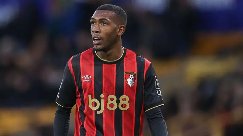 Bournemouth ya ha estado ocupado así que relájese para el día límite.