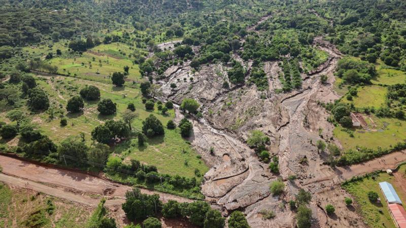 Kenyan landslide kills 21 after heavy rainfall