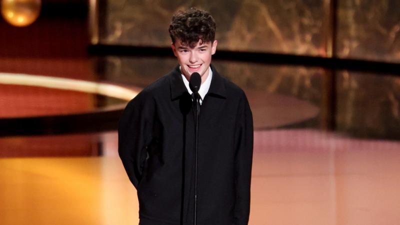 Moment Owen Cooper becomes youngest ever male Emmy winner