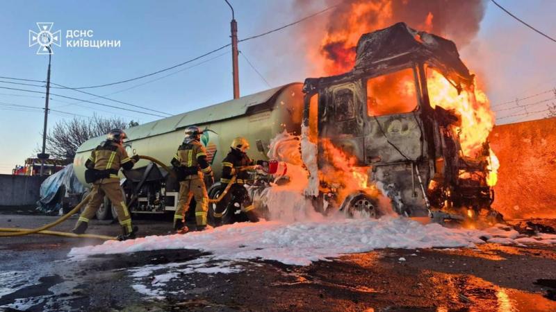 Zelensky condemns Russian 'utter cynicism' as it strikes ahead of truce