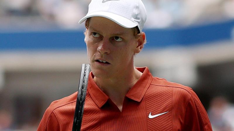 Efficient Sinner eases into US Open third round