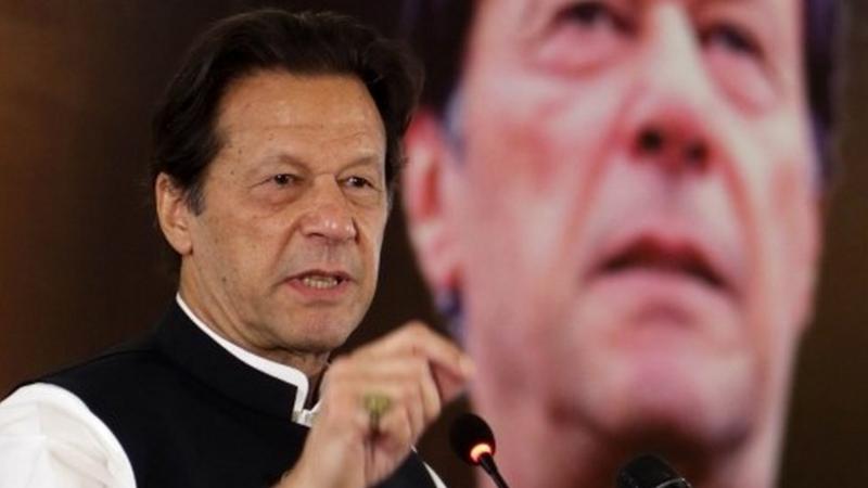 Imran Khan: Shock And Condemnation Over Attack On Pakistan Ex-PM - BBC News